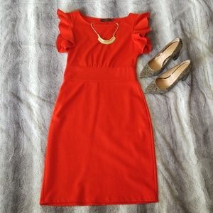 Flutter sleeve dress